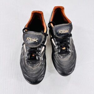 Reebok vintage Soccer cleats